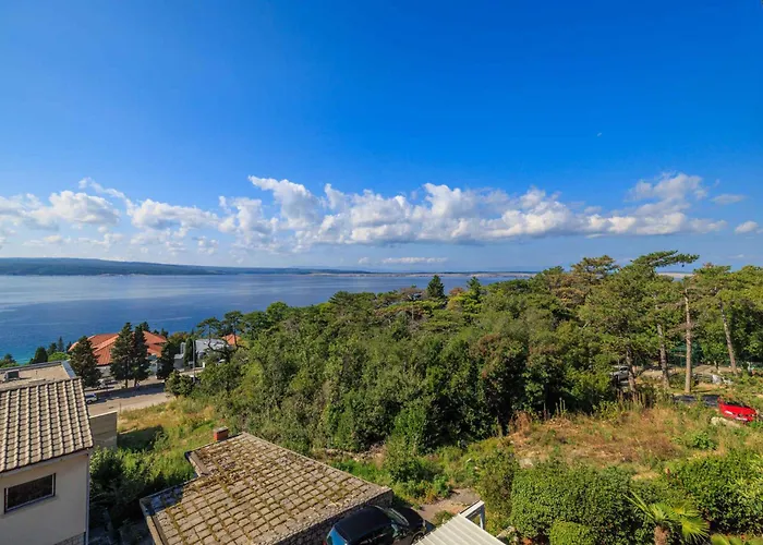 Apartman In 51945 Crikvenica