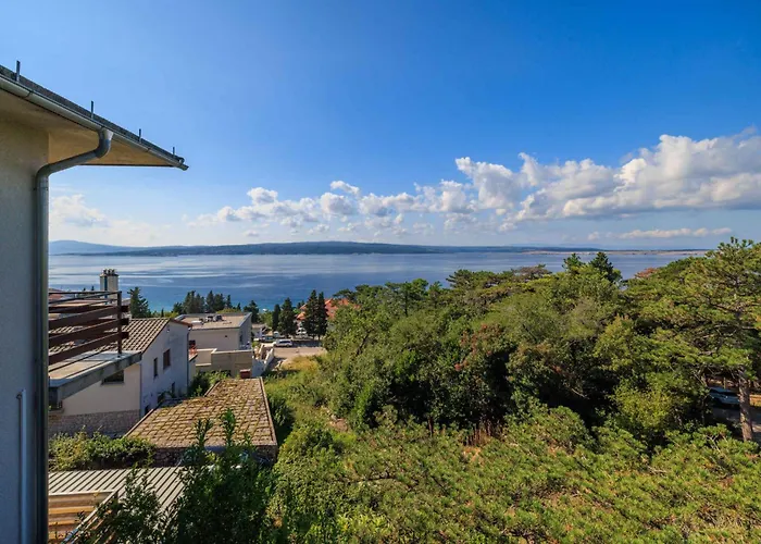 In 51945 * Crikvenica