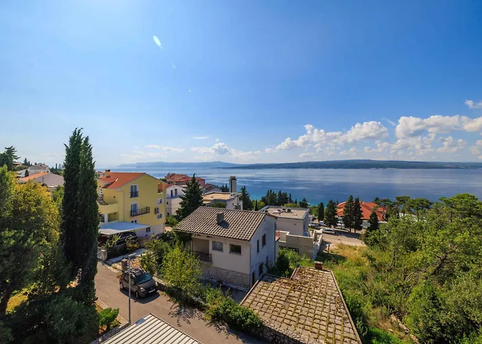 Apartman In 51945 Crikvenica
